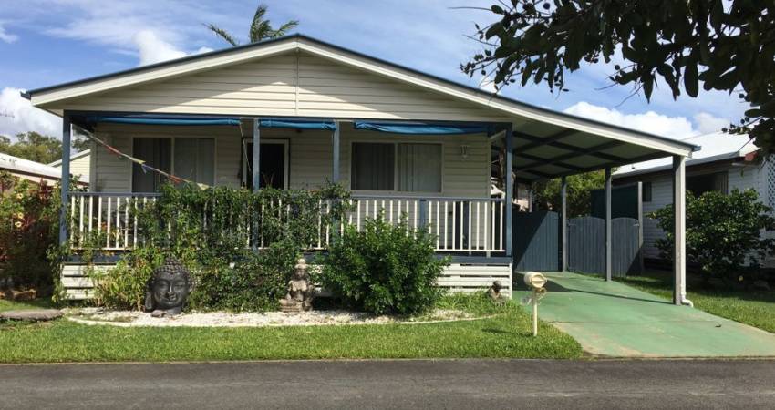 208-218 Elizabeth Street Urangan QLD 4655-7