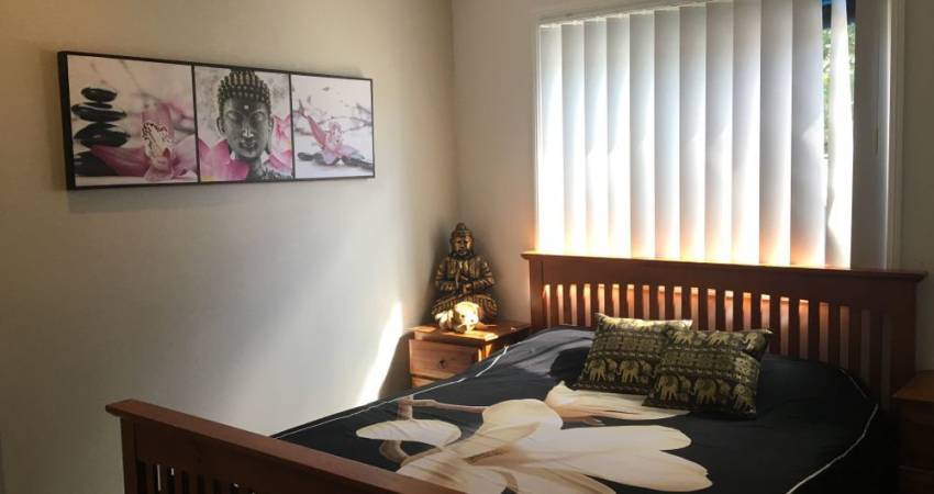 208-218 Elizabeth Street Urangan QLD 4655-2