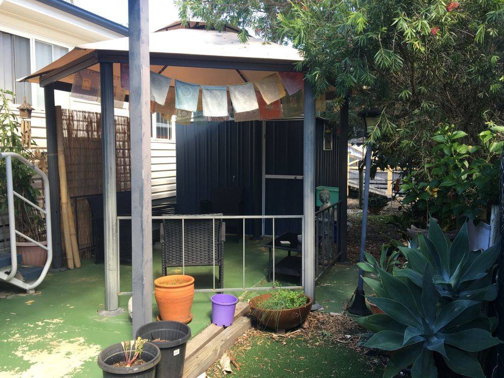208-218 Elizabeth Street Urangan QLD 4655-1