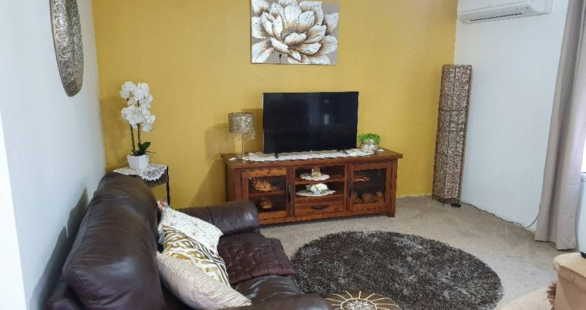 052 Regal Waters Bethania QLD 4205-5