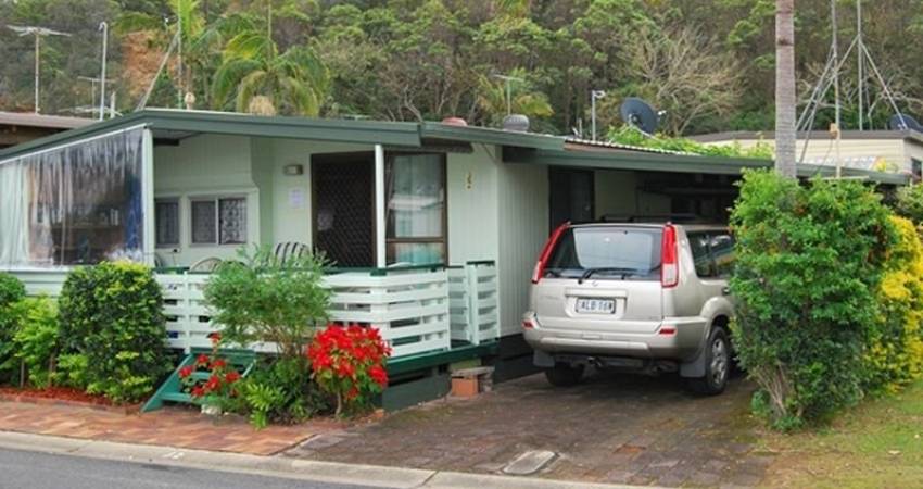 J2 White Albatross Park, Nambucca Heads, NSW 2448 2