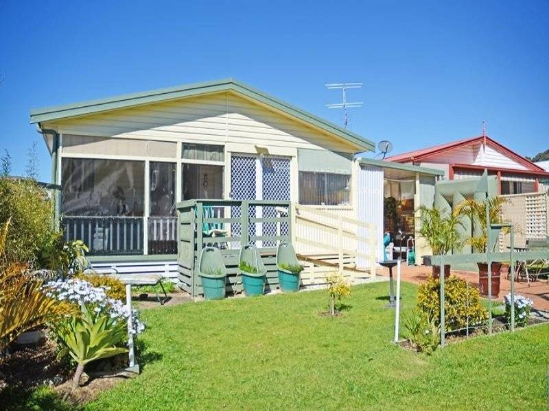 Lake Munmorah, NSW 2259 1