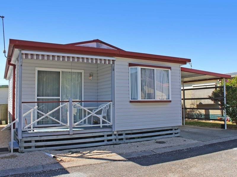 Laurieton, NSW 2443 1