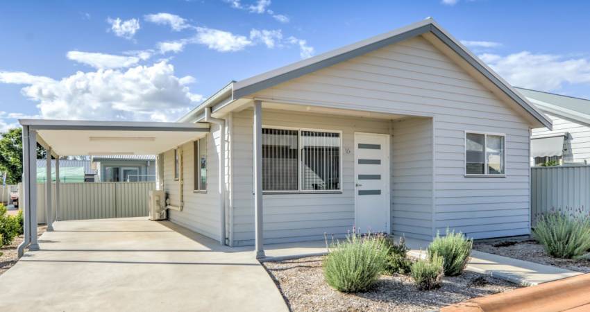19-51 Warral Road West Tamworth, NSW 2340 1