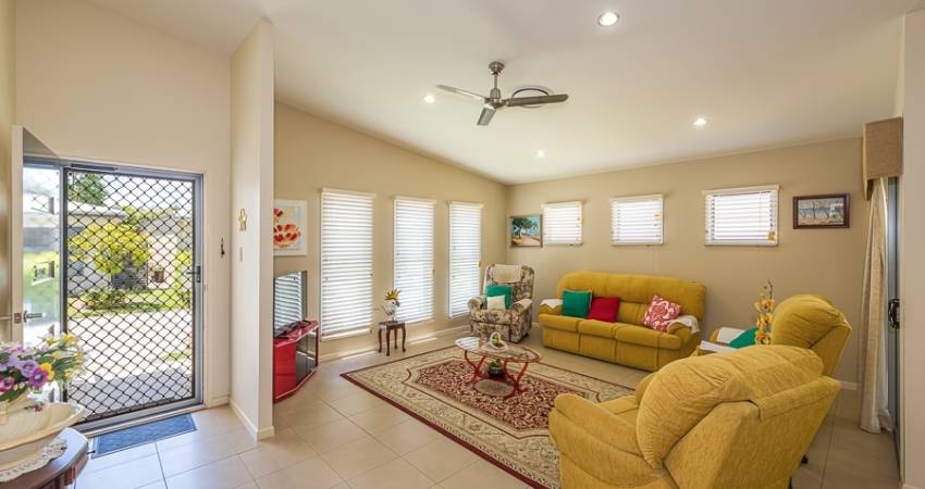74 Cotterill Ave Bongaree, QLD 4507  6