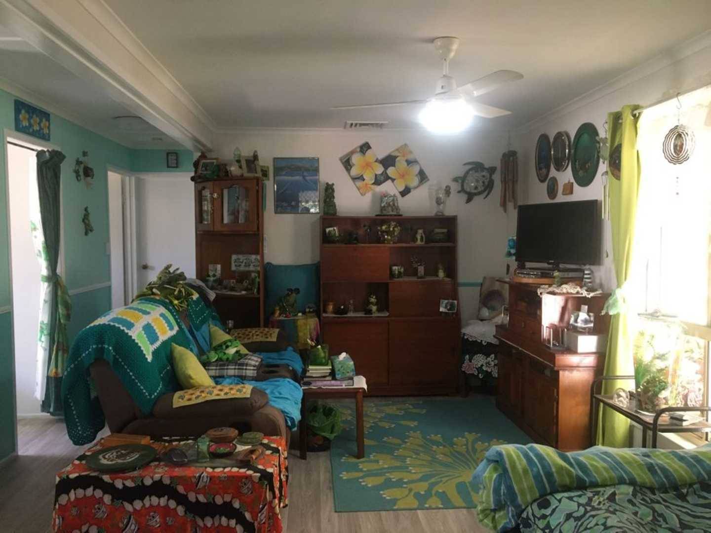 208-218 Elizabeth Street Urangan QLD 4655-3