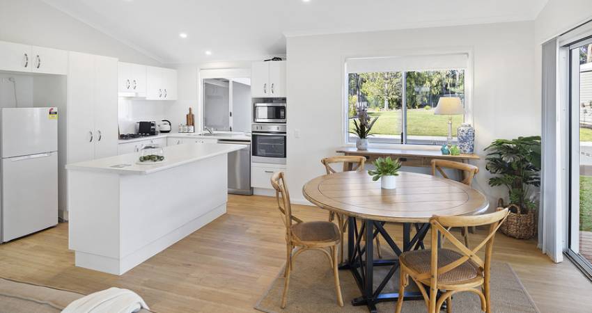 105/1 Norman Street Lake Conjola, NSW 2539-3