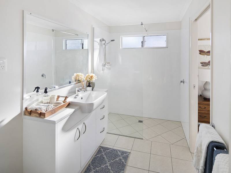 105/1 Norman Street Lake Conjola, NSW 2539-5