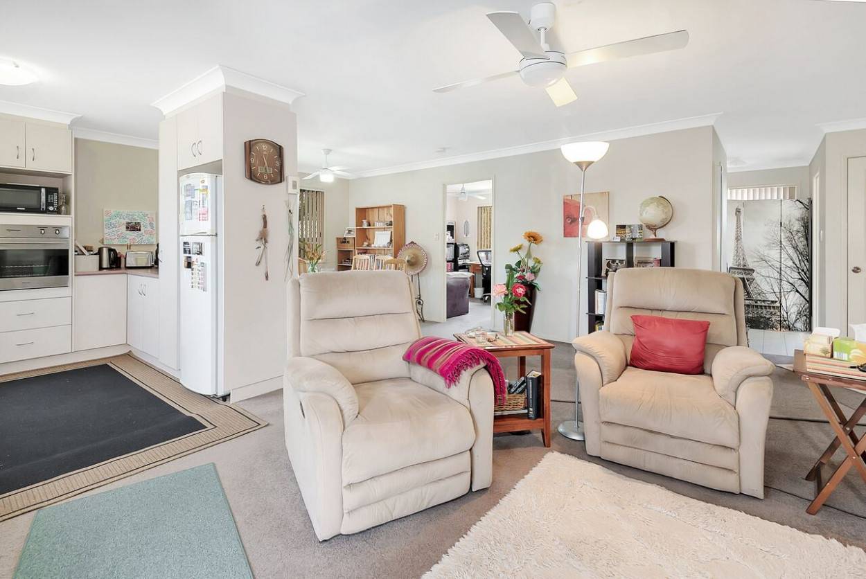 530 Bridge St, Wilsonton QLD 4350 4