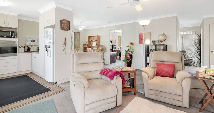 530 Bridge St, Wilsonton QLD 4350 4