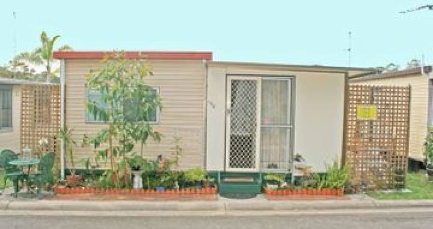 Row J6A Broadlands Estate Milperra Road GREEN POINT NSW 22511