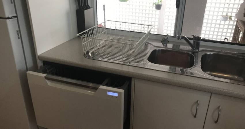 1A GORDON CLOSE, ANNA BAY, NSW, 2316 5