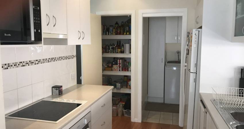 1A GORDON CLOSE, ANNA BAY, NSW, 2316 4