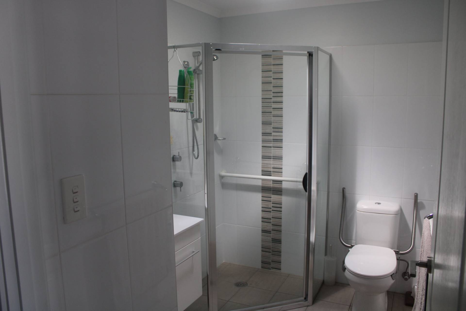 1A GORDON CLOSE, ANNA BAY, NSW, 2316 1