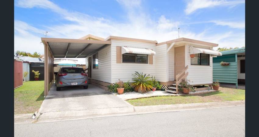 Sandstone Point, Qld 4511-7
