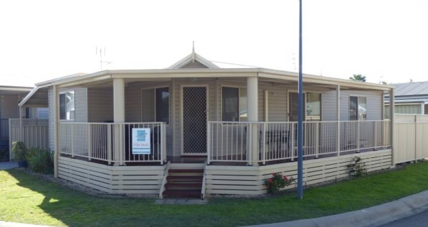 133 South Street, Tuncurry NSW 2428 7