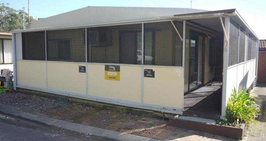 Site 6 Row J, Broadlands Estate, Green Point, NSW 2251 1