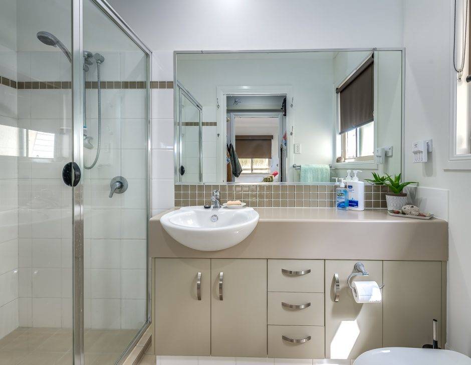 18/1 McKenzie Dr, Highland Park QLD 4211 - 5