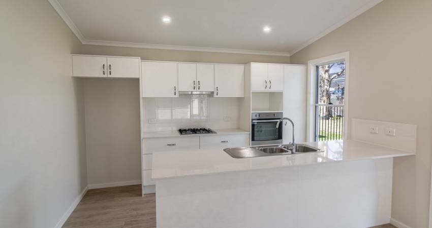 140 Hollinsworth Road Marsden Park, NSW 2765 6