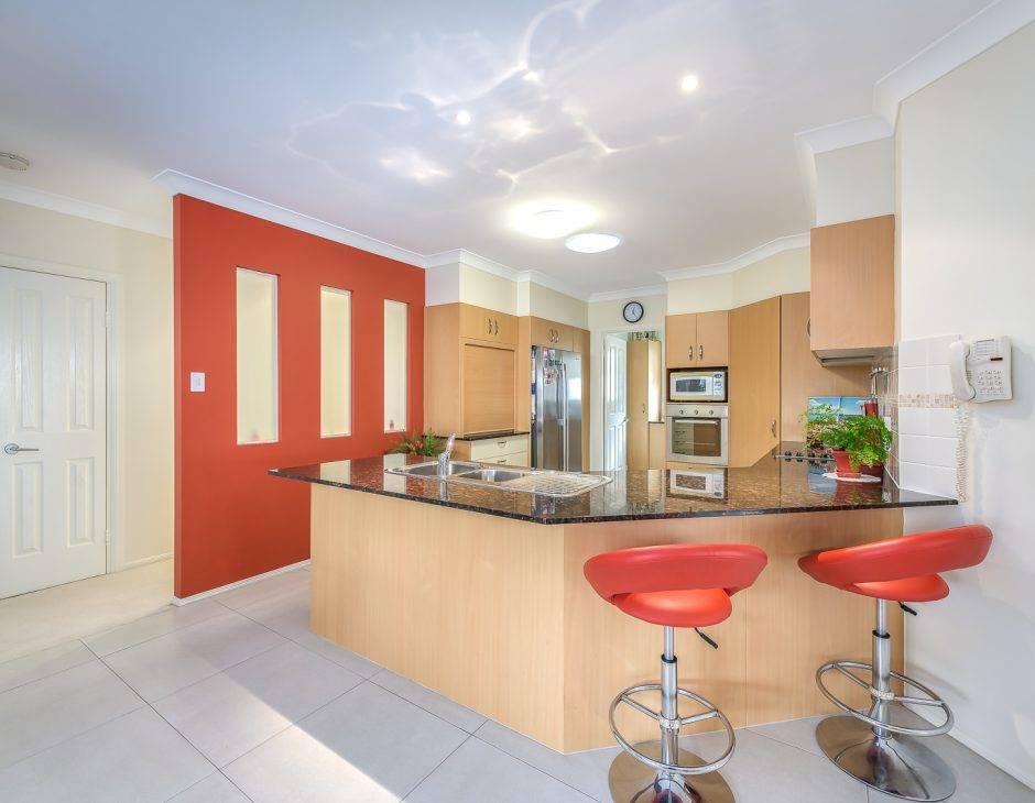 24/1 McKenzie Dr, Highland Park QLD 4211 - 2