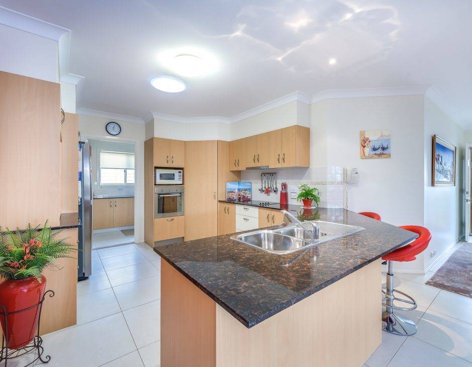 24/1 McKenzie Dr, Highland Park QLD 4211 - 1