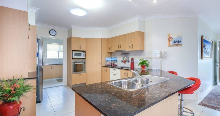 24/1 McKenzie Dr, Highland Park QLD 4211 - 1