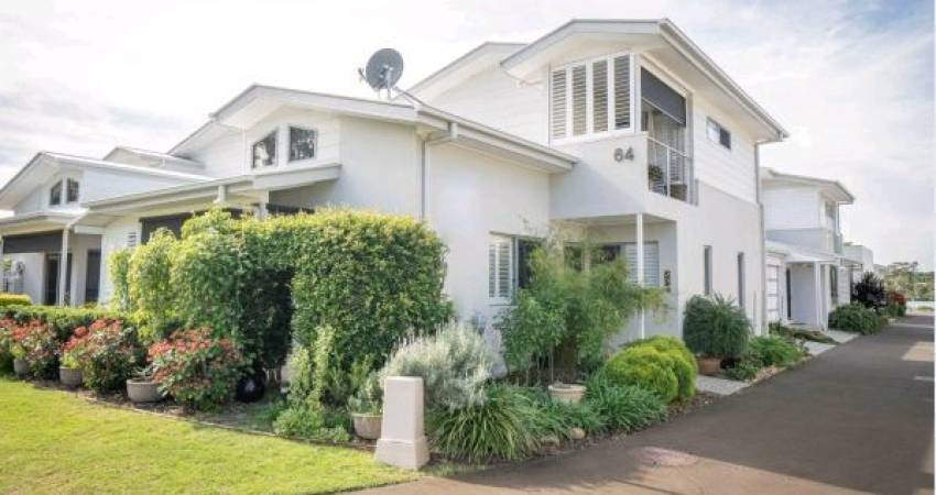 2 Barneys Point Road, Banora Point NSW 2486-7