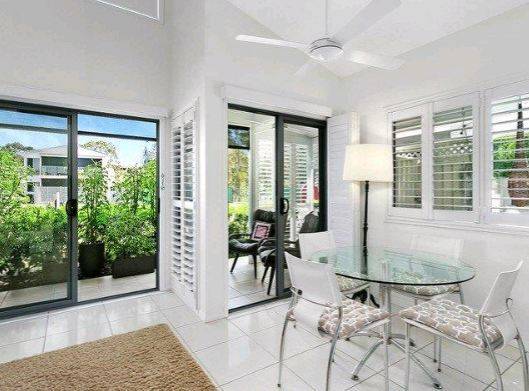 2 Barneys Point Road, Banora Point NSW 2486-5