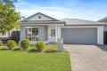 4 Bedrooms, 3 Bathrooms - 5 minutes to the Water's Edge! 