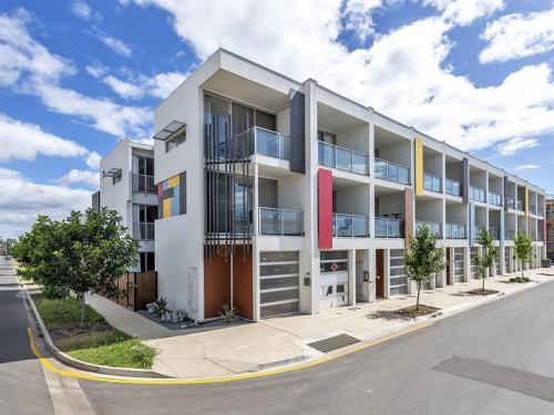 Renting Adelaide Property Management - Fantastic 3 Bedroom Townhouse in ...