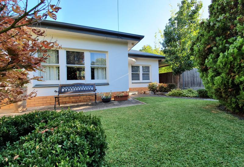 Gorgeous character family home with private home studio