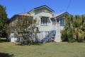 Queenslander in Great Location