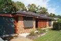 4 BEDROOM LOWSET HOME - FULLY FENCED