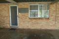 2 Bedroom Unit in Convenient Location