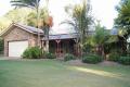 OUTDOOR LIVING & FAMILY SPACES & RURAL OUTLOOK