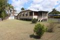 WALK TO TOWN, CLOSE TO SCHOOLS & SHOPS!