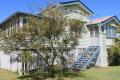 Queenslander on 1012m2 - Renovate or Develop!