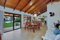 Four Bedroom Home With Granny Flat Over Looking The Burnett River