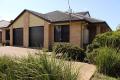 Spacious Unit Located In Avoca