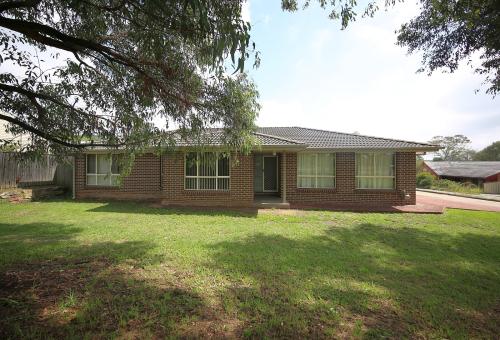 AFFORDABLE - HUGE BLOCK - SIDE ACCESS - TAKE A LOOK! - Reside Real Estate