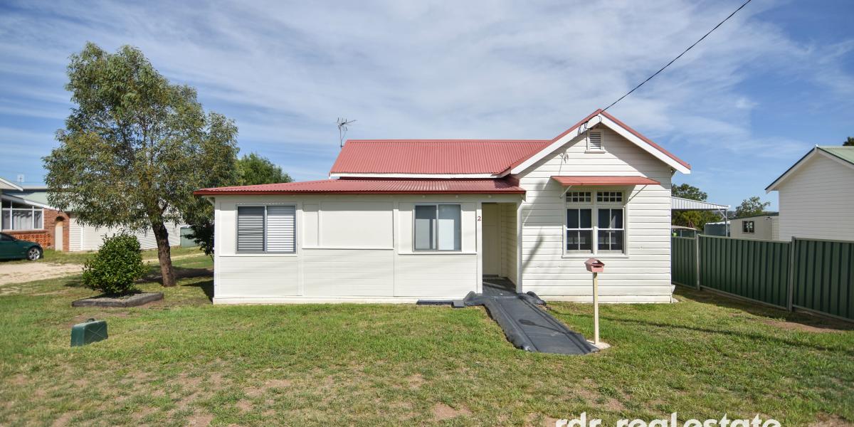 RENOVATED COTTAGE ON LARGE 1315SQM BLOCK