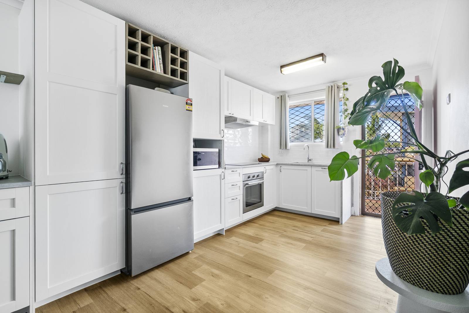Unit 7, 16-18 Thomson Street, Tweed Heads - Image 1