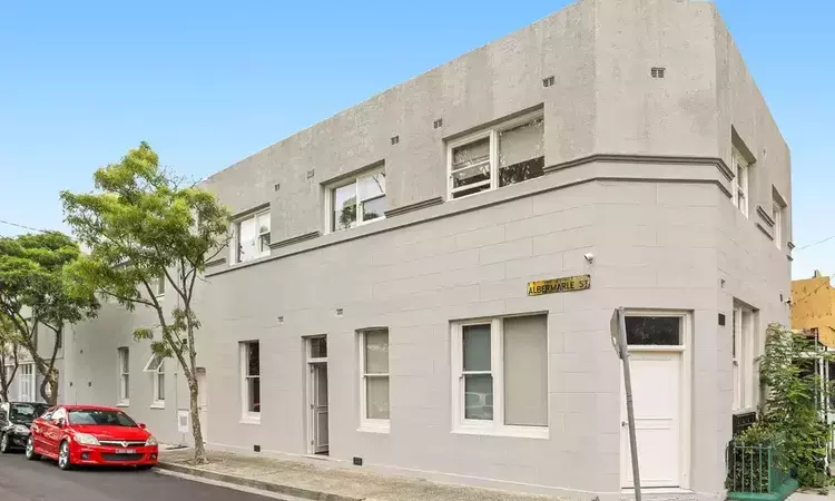 Prime Boarding House Investment in the Heart of Newtown