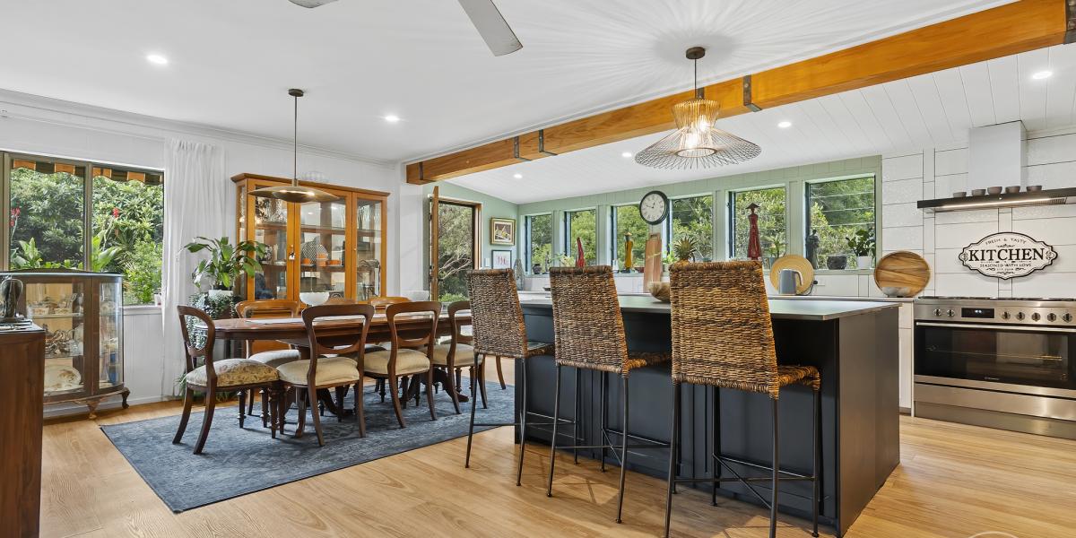 LUXURY COUNTRY LIVING WITHOUT COMPROMISE