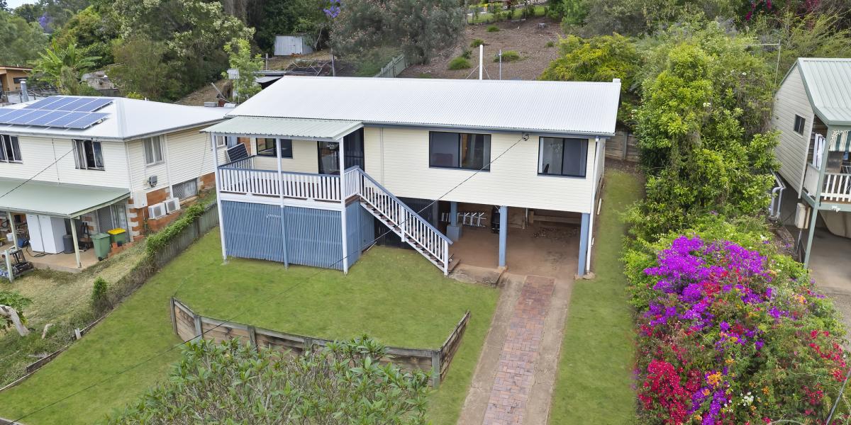 RENOVATED QUEENSLANDER!