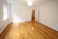 PRIVATE & AIRY RENOVATED 1 BEDROOM