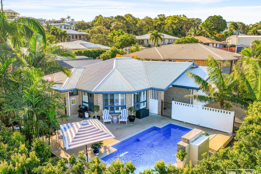 Coastal Elegance with Hamptons-Inspired Charm
