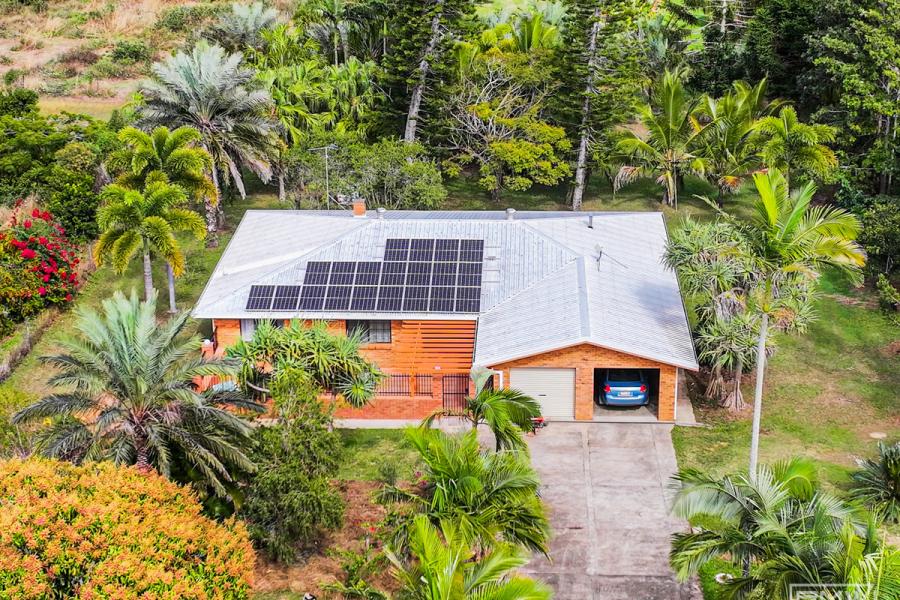 Peaceful Country Living Just Minutes from Town