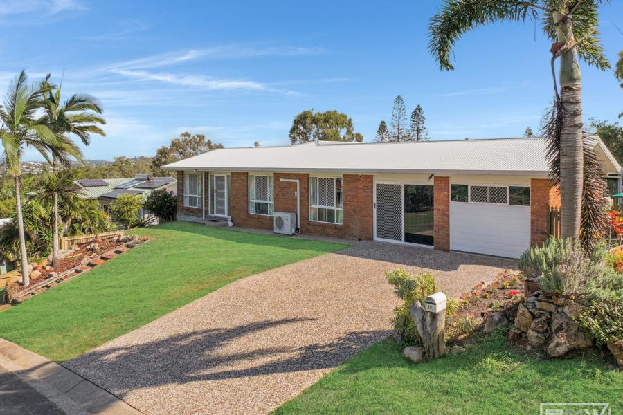 Elevated, Renovated & Effortlessly Family-Friendly