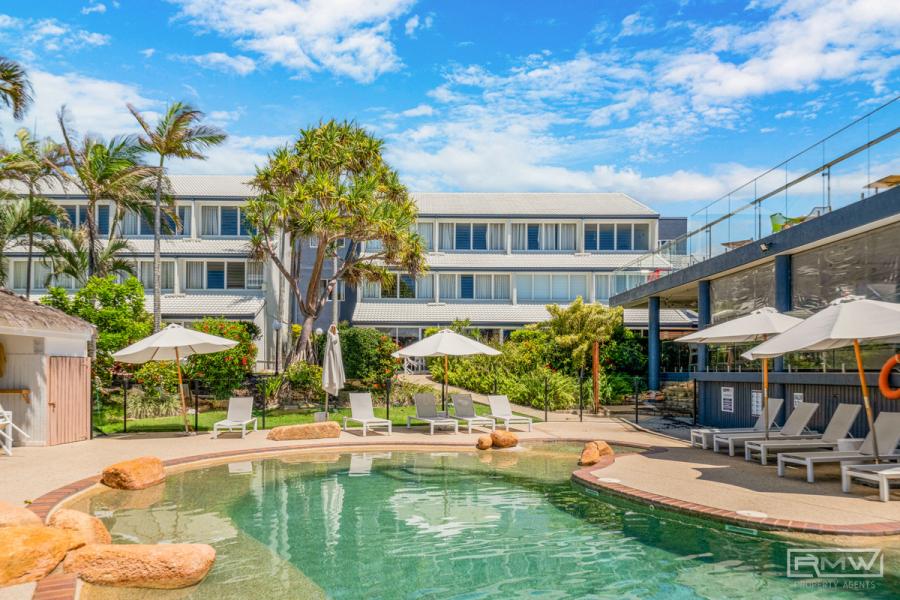 Beachside Resort Living at Rosslyn Bay